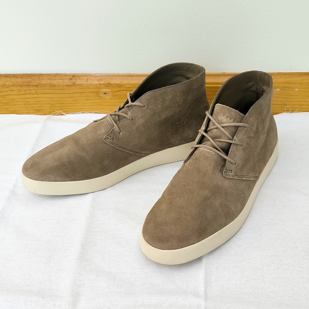 Everlane The Desert Boot in tan suede